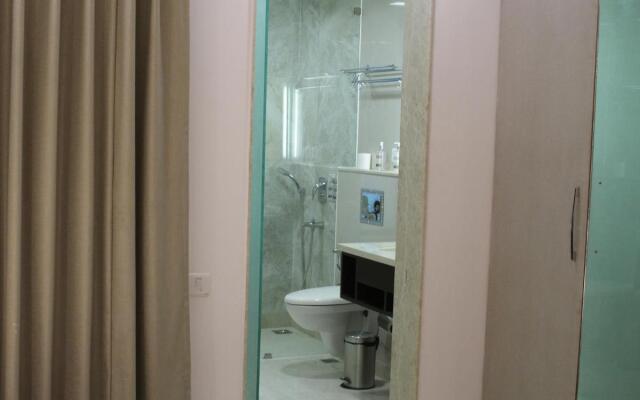 Keys Lite by Lemon Tree Hotels, Mayfield, Gurgaon
