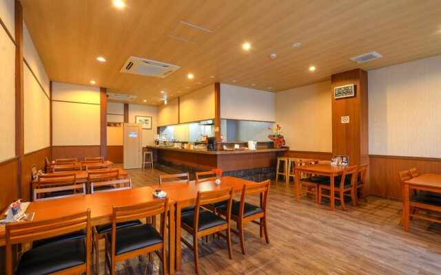 Hotel Naniwa Shinsekai-mae