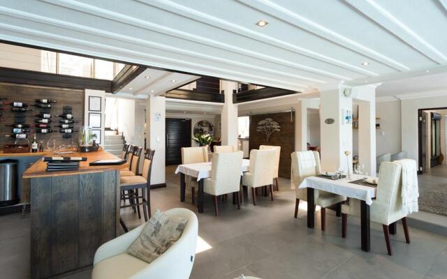 Head over Hills Luxury Retreat