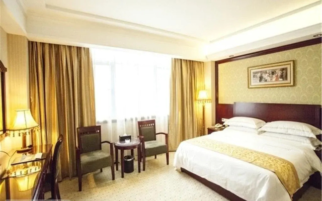 Vienna Hotel Shenzhen Shiyantong Fuyu