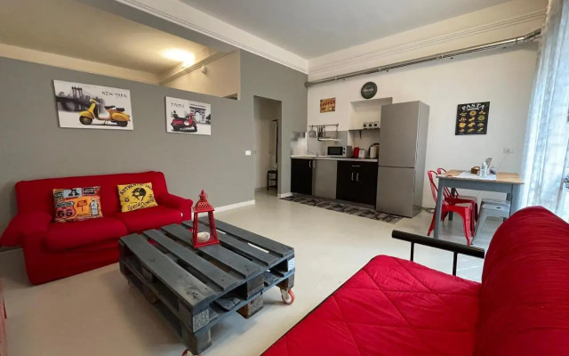 #Garibaldi 05 - Old Town