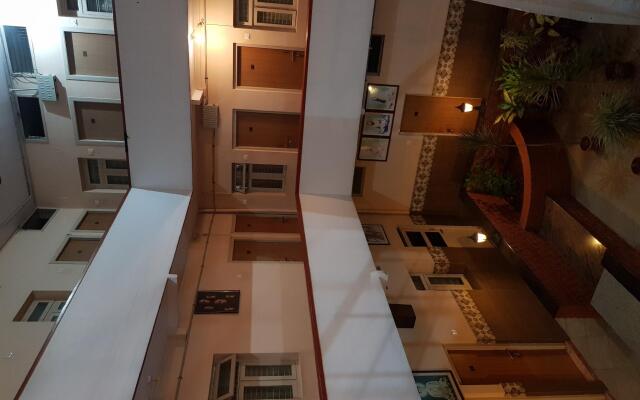 Sri Kumara Lodge