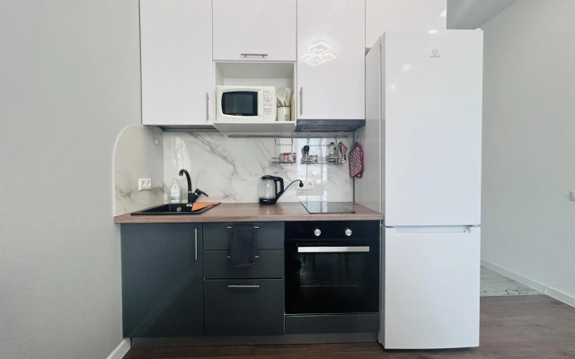 White Сity на проезде Береговой 3