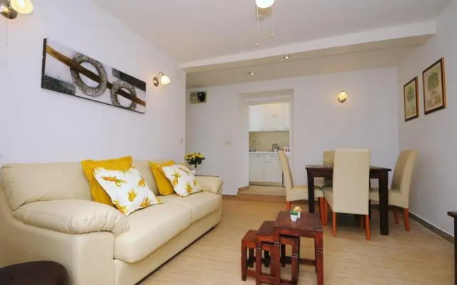 Guesthouse Adriana Cottages