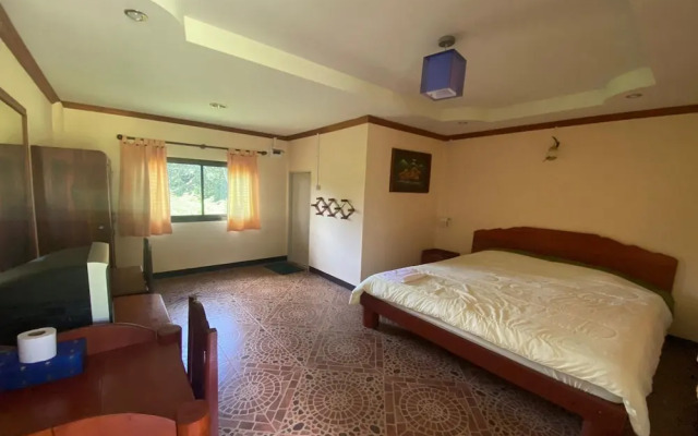 OYO 75380 Bannoichynum Resort Kanchanaburi