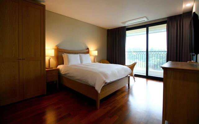 Ille Inn Hotel