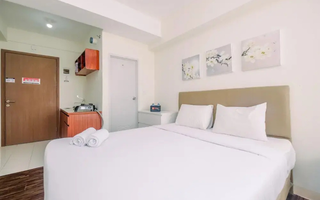 Comfortable and Lovely Studio Podomoro Golf View Apartment