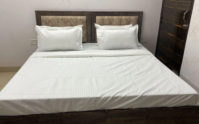 Hotel SK Residency