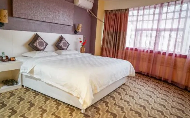 Zhongtian Hotel (Baise High-speed Railway Station Branch)