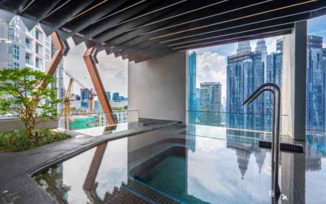 Greystone Scarletz Suites