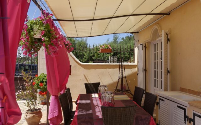 Villa Parfum de Roses