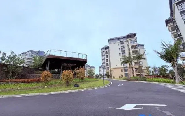 Qiziwan Banshan Banhai Homestay (Jiaotou Shanhaisong)