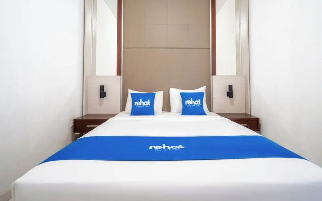 Rehat at Villa Golf Island Dago Resort 2 – Guest Rooms – Cimenyan