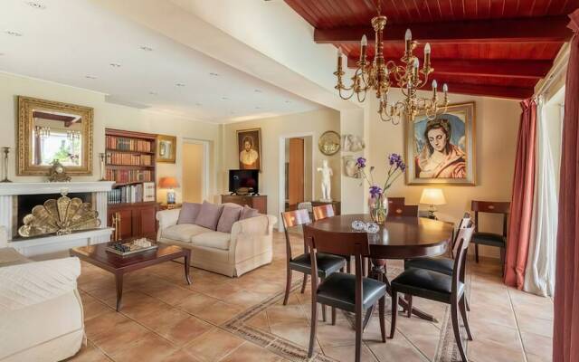 Amomos Villa with Swimming Pool