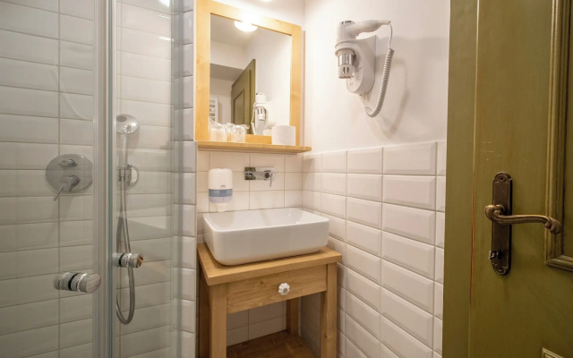 Apartment House Berghi II