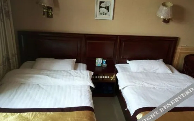 Yuanmou Kaiyuan Hotel