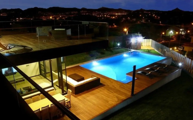 Sanxenxo 101120 5 Bedroom Villa By Mo Rentals