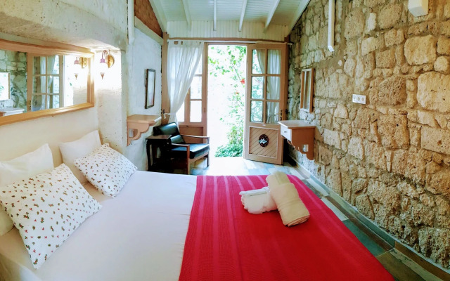 Lunar Butik Hotel Alaçatı