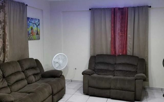 Colinas del Atlantico Vacational House 1st Floor