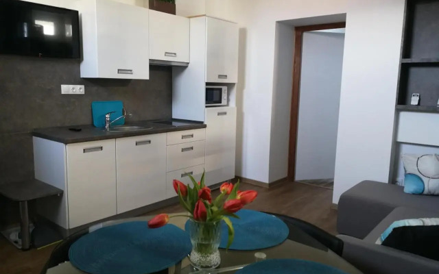 Class Apartment