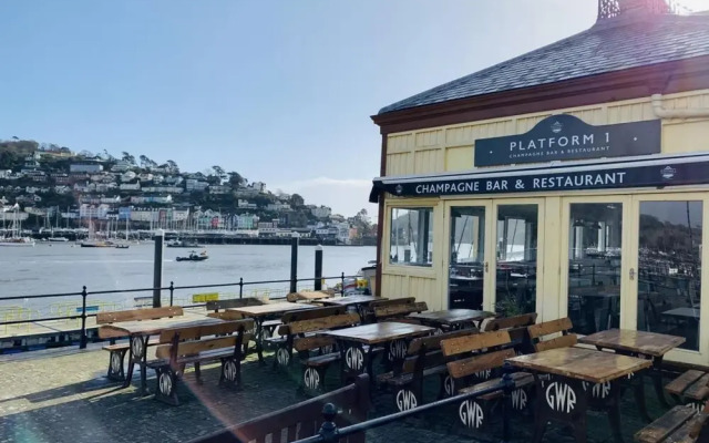 The End House - Cosy and central (Dartmouth)
