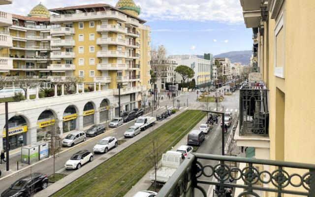 BH - PALAIS MAGNAN - Lux 4 Pers. WiFi. Clima. LENVAL
