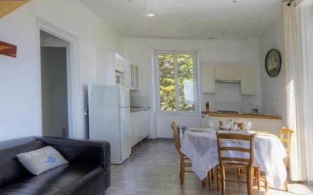 Gîte Saint-Michel-Chef-Chef, 3 pièces, 5 personnes - FR-1-306-1025