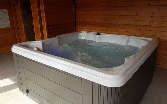 Green View Lodges