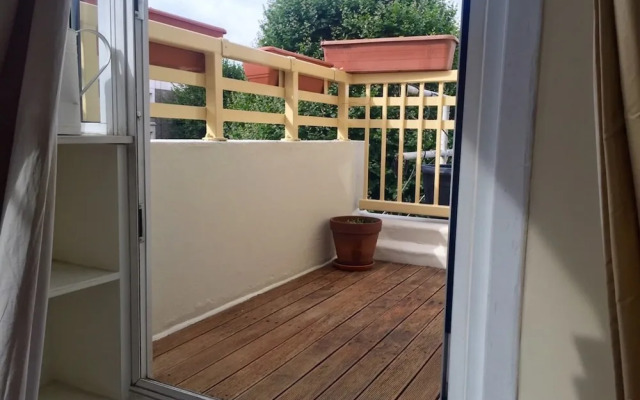 2 Bedroom Apartment off Portobello Road