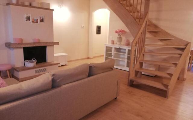 Villa a schiera 6 giardino box auto