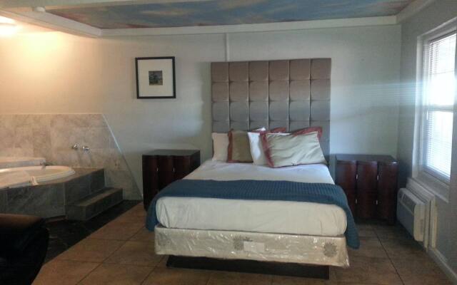 Sterling Gardens Hotel