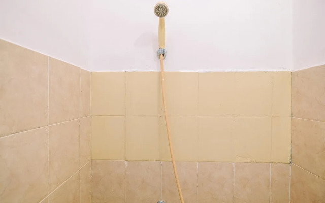Homey And Fully Furnished Studio At Green Bay Pluit Apartment