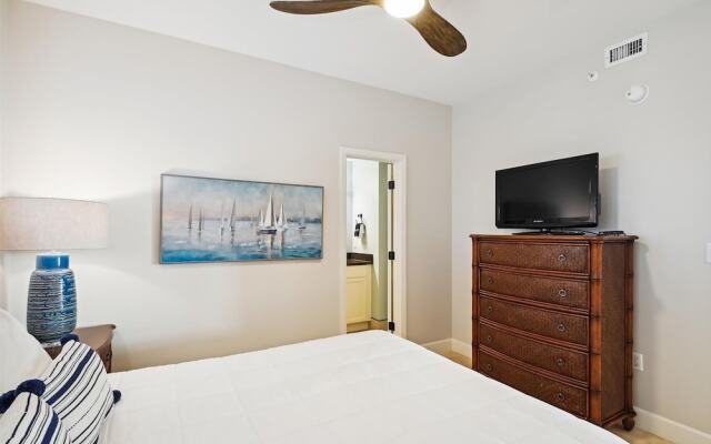 Oceania 407 3 Bedroom Condo by RedAwning