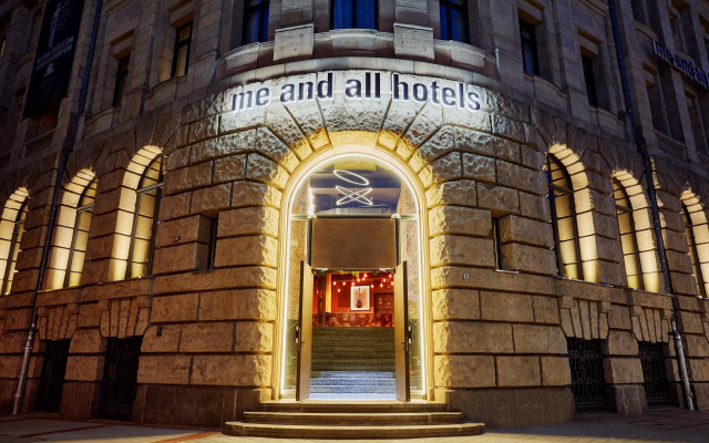 hotelImage