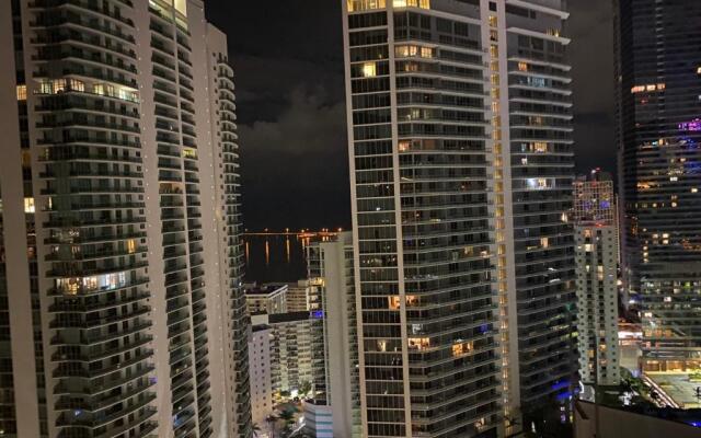 Modern Brickell Condo With Ocean City Views