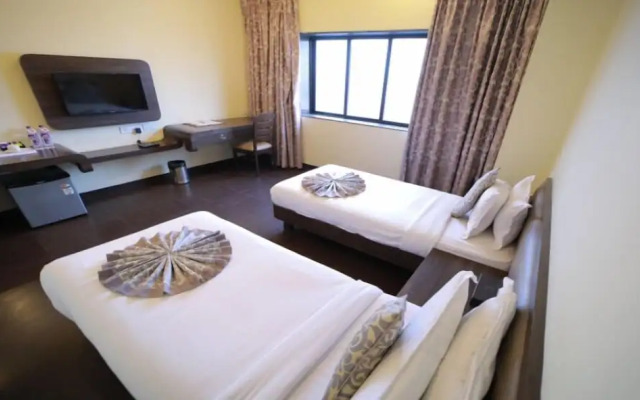 Vijaya Tej Clarks Inn