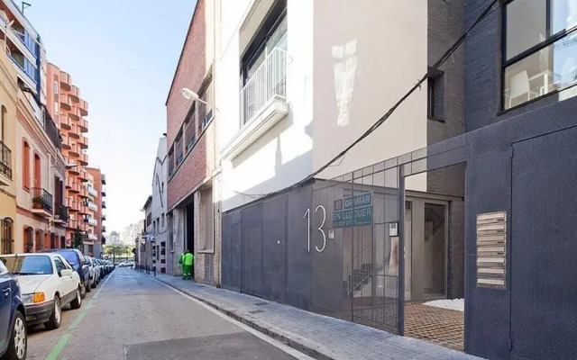 Modern and Chic Apartments in Gracia
