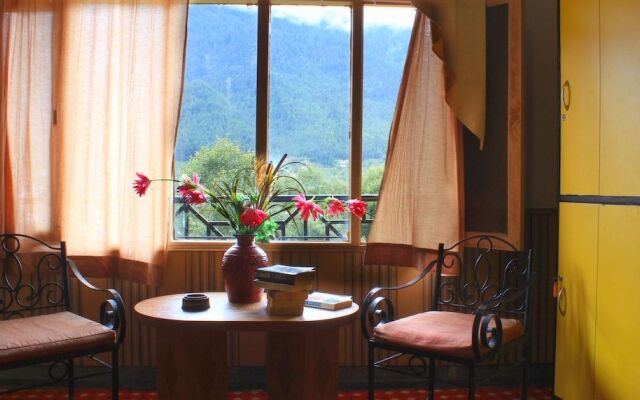 The Hosteller Manali
