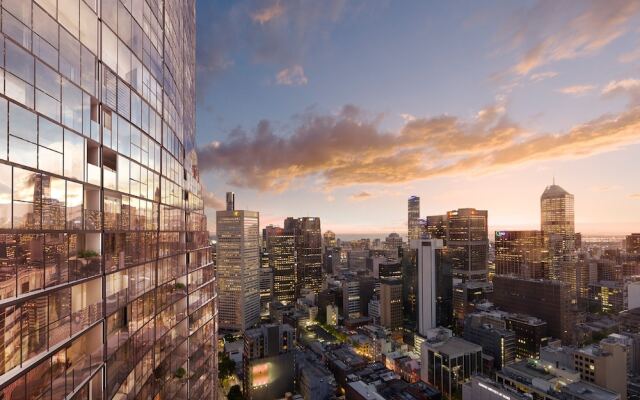 IfStays EQ Tower Apartment