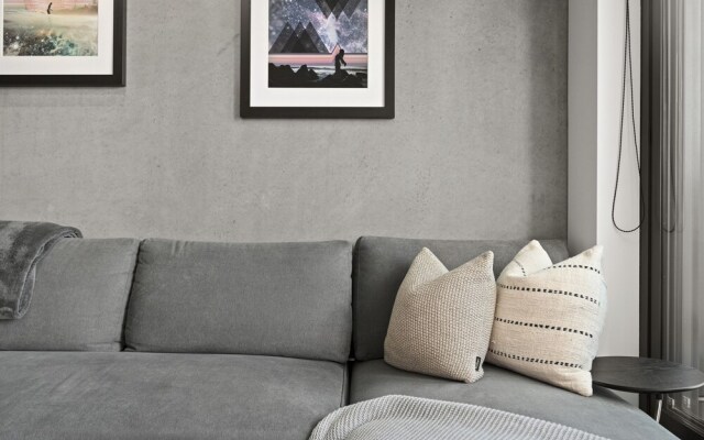 Modern industrial style apartment