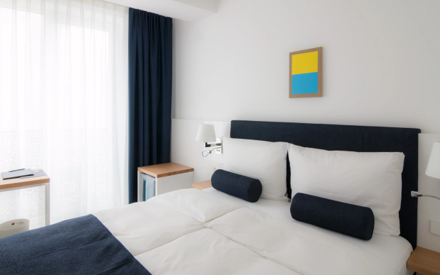 Bayer 89 Vi Vadi Hotel