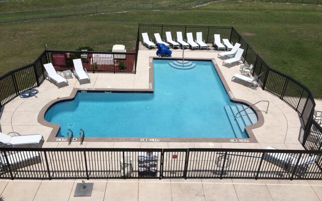 SEVEN Sebring Raceway Hotel