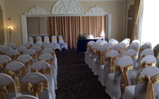 Hardwicke Hall Manor Hotel