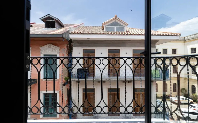 The Grand Penthouse by Acomodo Casco Viejo
