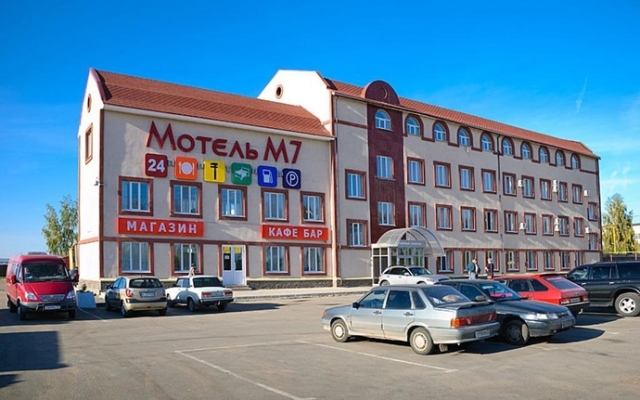 Motel M7