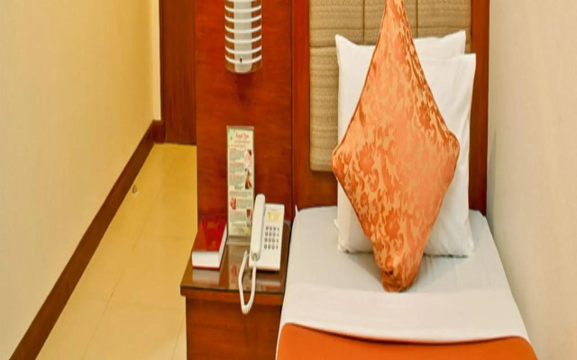 Royal Garden Hotel