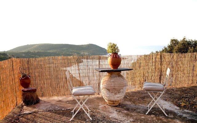 Unique Hideaway with Serene Panoramic views