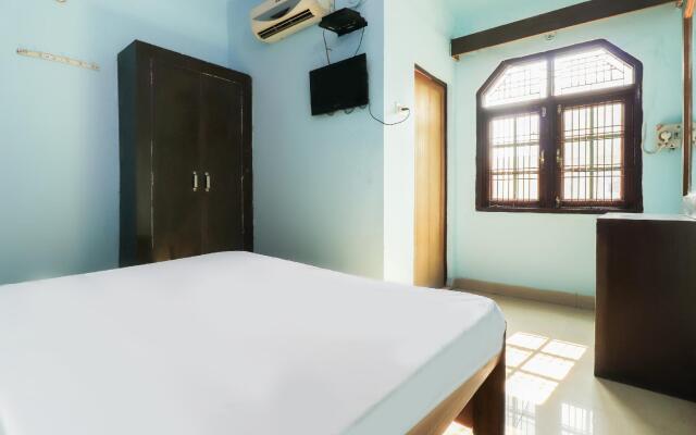 Satkar Guest House by OYO Rooms