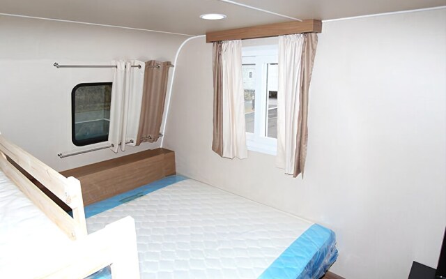 Yeongjongdo Seasidecaravan Camping Place