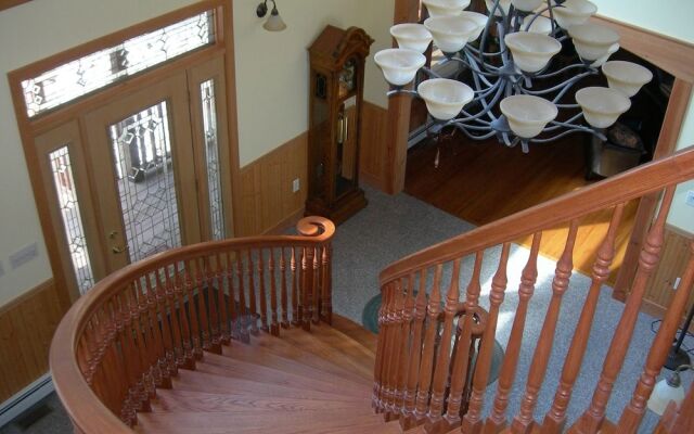 Ninemile Point B&B Inn